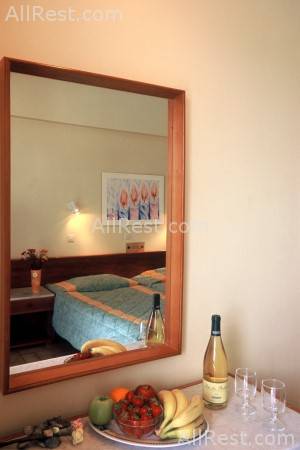 Eleana Hotel 7
